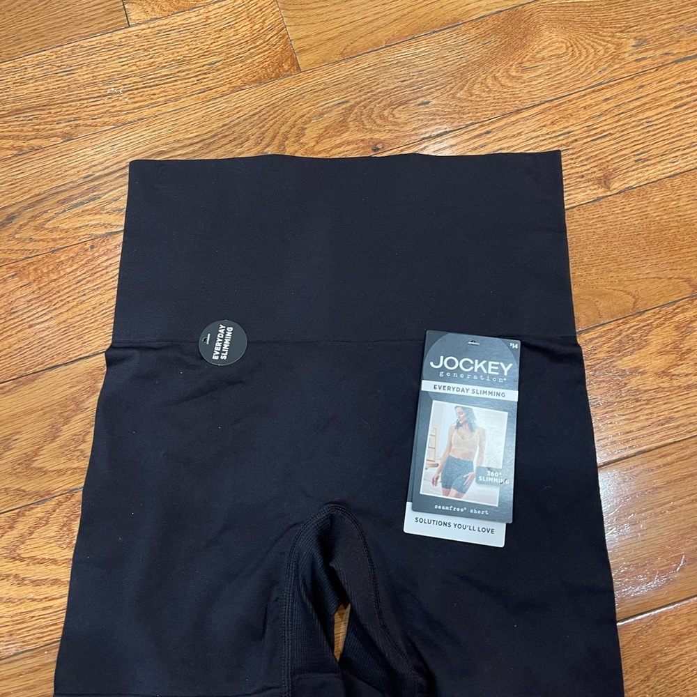 Jockey Everyday Slimming Seamfree Short